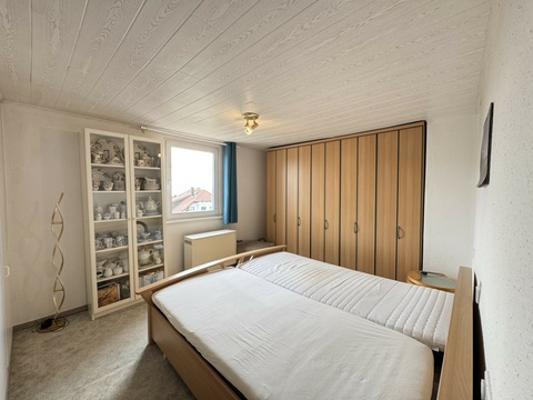 Schlafzimmer DG