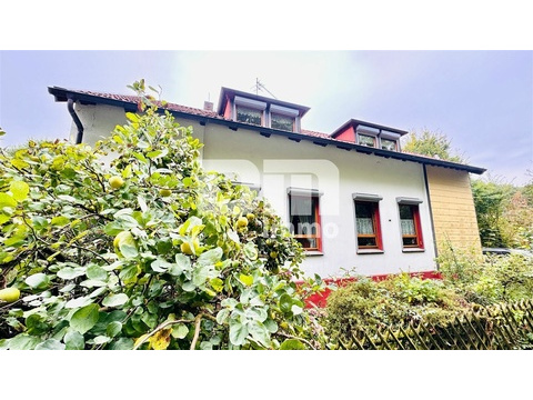 Einfamilienhaus kaufen in Steinheim Grevenhagen, mit Stellplatz, 2.500 m² Grundstück, 166 m² Wohnfläche, 7 Zimmer