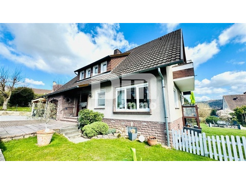 Einfamilienhaus kaufen in Bodenfelde, mit Stellplatz, 662 m² Grundstück, 165,1 m² Wohnfläche, 7 Zimmer