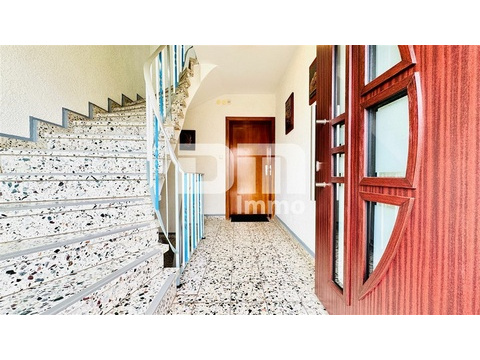 EG Haupteingang / Treppenhaus