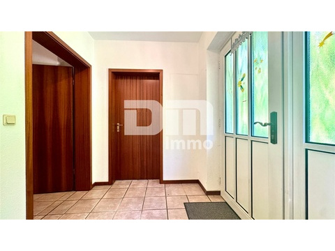 Doppelhaushälfte kaufen in Rosdorf, mit Stellplatz, 534 m² Grundstück, 107,16 m² Wohnfläche, 4 Zimmer