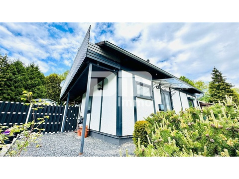 Doppelhaushälfte kaufen in Heinade, mit Stellplatz, 952 m² Grundstück, 110 m² Wohnfläche, 3 Zimmer