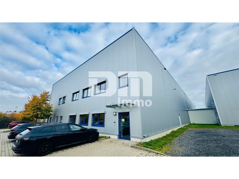 Ansicht Front Büro / Haupteingang Büro