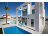 Villa kaufen in Orihuela Cabo Roig, mit Stellplatz, 217 m² Grundstück, 220 m² Wohnfläche, 4 Zimmer