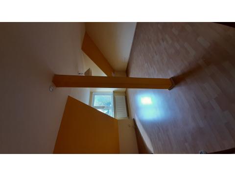 Dachgeschosswohnung mieten in Wuppertal, 63 m² Wohnfläche, 3 Zimmer