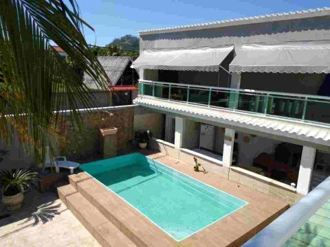Einfamilienhaus kaufen in Rio de Janeiro, 495 m² Grundstück, 180 m² Wohnfläche, 4 Zimmer