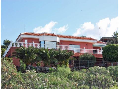 Landhaus kaufen in Carmona, 6.347 m² Grundstück, 354 m² Wohnfläche, 6 Zimmer