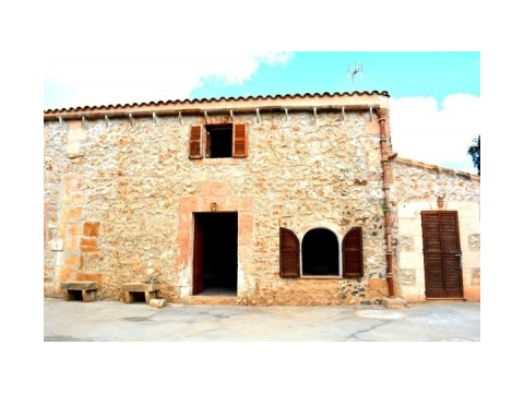 Landhaus kaufen in Sant Llorenç des Cardassar, 7.103 m² Grundstück, 177 m² Wohnfläche, 8 Zimmer