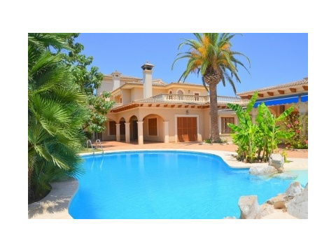 Villa kaufen in Sant Llorenç des Cardassar, 2.400 m² Grundstück, 603 m² Wohnfläche, 6 Zimmer