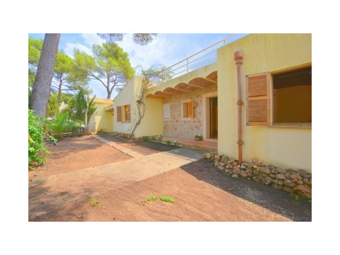 Villa kaufen in Costa dels Pins, 1.218 m² Grundstück, 171 m² Wohnfläche, 4 Zimmer