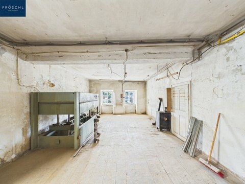 Ehemalige Tischlerei - Pic 2