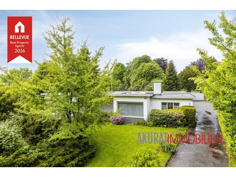 Einfamilienhaus kaufen in Solingen, 2.156 m² Grundstück, 278 m² Wohnfläche, 9 Zimmer