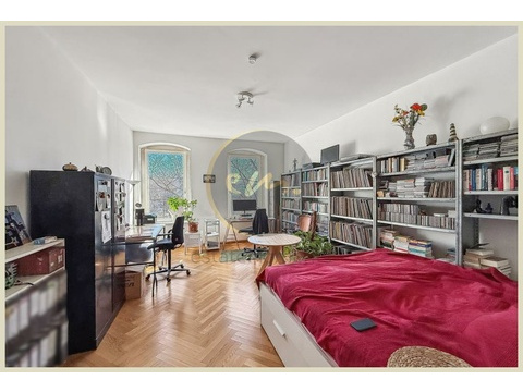Etagenwohnung kaufen in Berlin, 119,5 m² Wohnfläche, 4 Zimmer