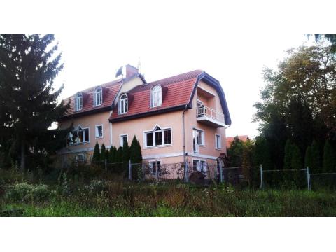 Doppelhaushälfte kaufen, 846 m² Grundstück, 200 m² Wohnfläche, 5 Zimmer