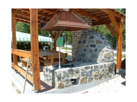 Pensionen kaufen in Vonyarcvashegy, 600 m² Gastrofläche