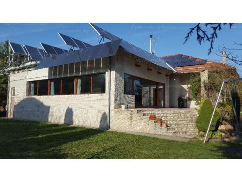 Einfamilienhaus kaufen in Budapest, 1.109 m² Grundstück, 777 m² Wohnfläche, 9 Zimmer