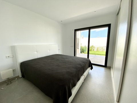 Schlafzimmer mit Bad on Suite