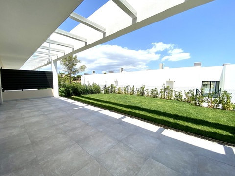 Terrasse im Untergeschoss