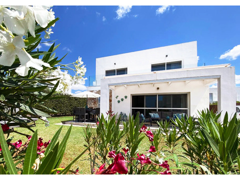 Einfamilienhaus kaufen in Mallorca, 424 m² Grundstück, 136 m² Wohnfläche, 4 Zimmer