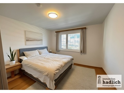 Schlafzimmer 1 (KI visualisiert)
