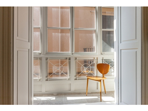 Etagenwohnung kaufen in Palma, 294 m² Wohnfläche, 5 Zimmer