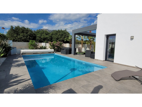 Villa kaufen in Els Poblets, 500 m² Grundstück, 158 m² Wohnfläche, 4 Zimmer