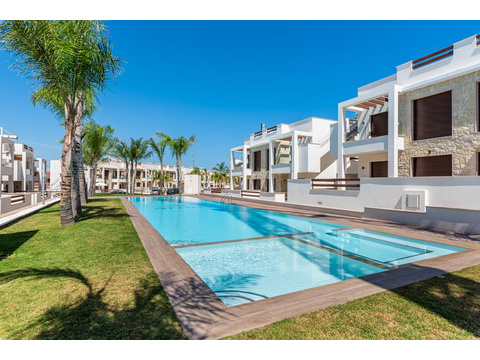 Penthousewohnung kaufen in Torrevieja, 127 m² Wohnfläche, 3 Zimmer