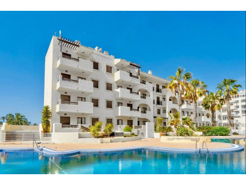 Etagenwohnung kaufen in Los Alcázares, mit Garage, 68 m² Wohnfläche, 3 Zimmer
