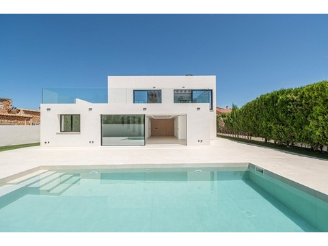 Villa kaufen in Badia Gran, 620 m² Grundstück, 237 m² Wohnfläche, 4 Zimmer