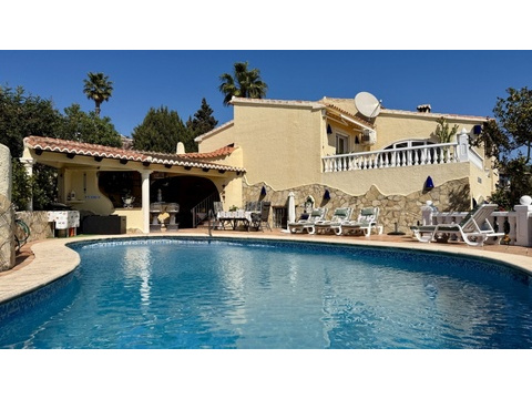 Villa kaufen in Moraira, 800 m² Grundstück, 267 m² Wohnfläche, 5 Zimmer