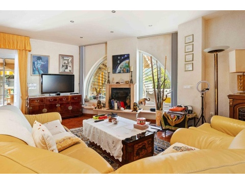 Villa kaufen in Cabo Roig, 1.425 m² Grundstück, 340 m² Wohnfläche, 4 Zimmer