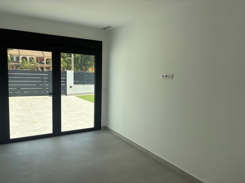 Downstairs bedroom or garage