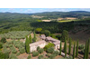 Landhaus kaufen in Siena, 8.800 m² Grundstück, 310 m² Wohnfläche, 4 Zimmer