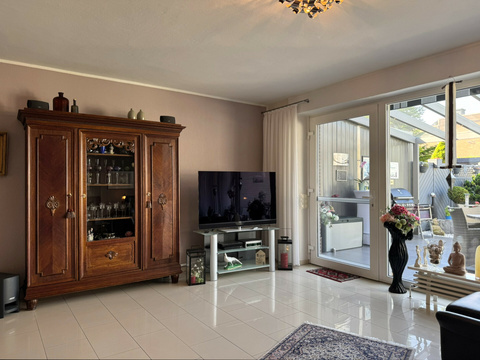 Wohnzimmer & Terrasse