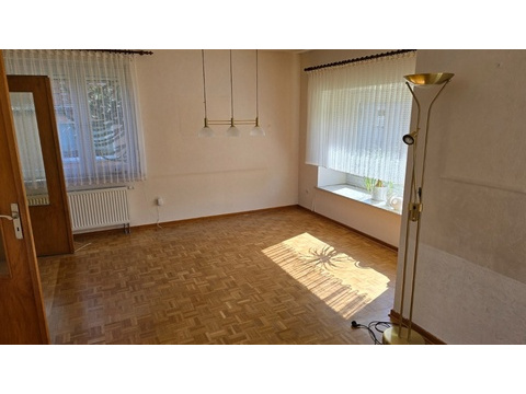 Heise Immobilien - Wohnhaus in Stadtoldendorf Lenne