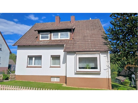 Heise Immobilien - Wohnhaus in Stadtoldendorf Lenne