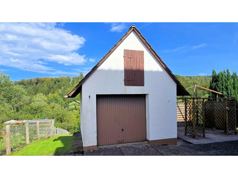 Heise Immobilien - Wohnhaus in Stadtoldendorf Lenne