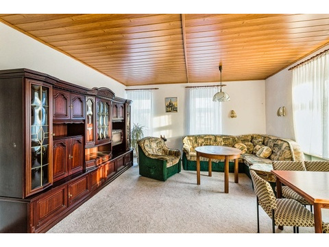 Wohnzimmer (1 OG, 5RWE)