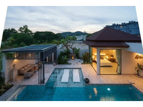 Villa kaufen in Hua Hin, 593 m² Grundstück, 318 m² Wohnfläche, 5 Zimmer