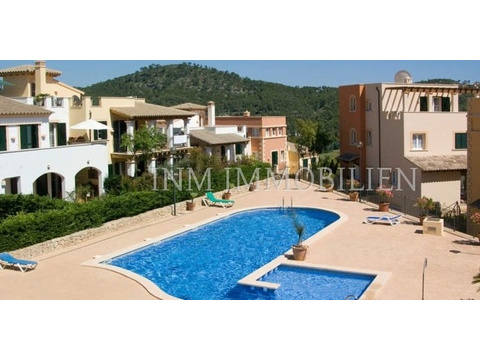 Reihenhaus kaufen in Camp de Mar, 350 m² Grundstück, 240 m² Wohnfläche, 5 Zimmer