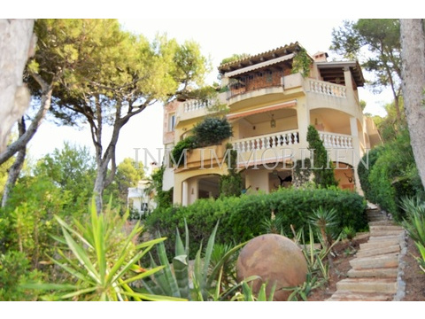 Chalet kaufen in Costa de la Calma, 1.340 m² Grundstück, 370 m² Wohnfläche, 8 Zimmer