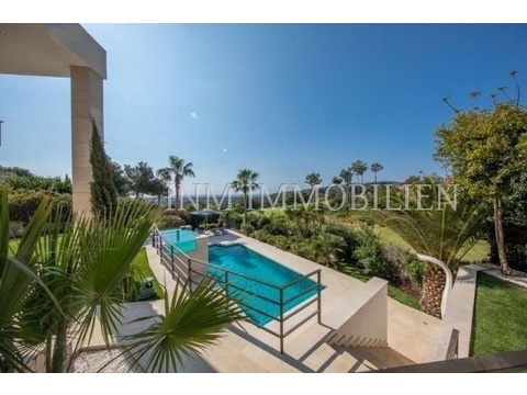 Villa kaufen in Bendinant Bendinat Villas, 1.600 m² Grundstück, 550 m² Wohnfläche, 8 Zimmer