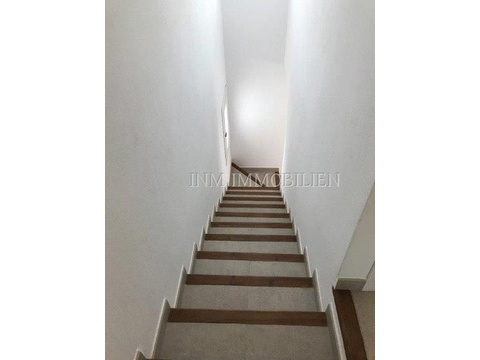 14 - escalera al primera planta