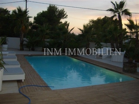 4. la piscina