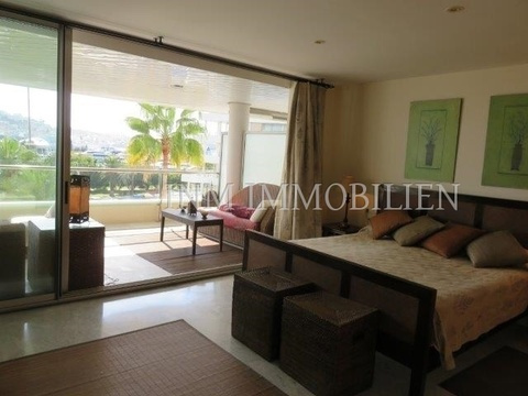 18 - dormitorio principal con vistas