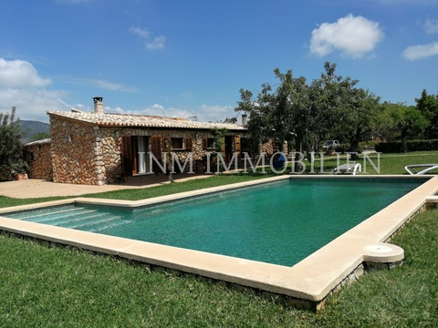 Landhaus kaufen in Santa Maria del Camí, 29.000 m² Grundstück, 130 m² Wohnfläche, 5 Zimmer