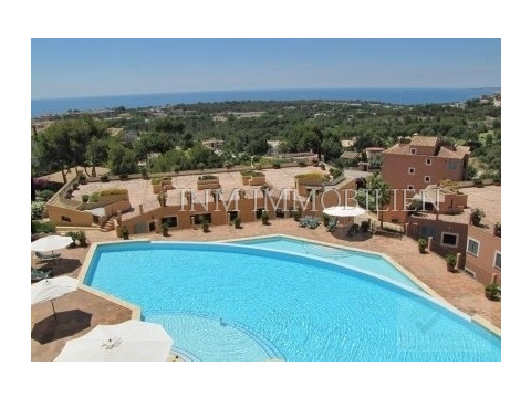 Etagenwohnung kaufen in Bendinat, Illes Balears Bendinat Villas, 185 m² Wohnfläche, 4 Zimmer