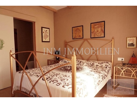 INM1880 - Reihenhaus Cala Moli (6)