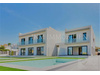 Reiheneckhaus kaufen in Algeciras, 975 m² Grundstück, 183 m² Wohnfläche, 4 Zimmer