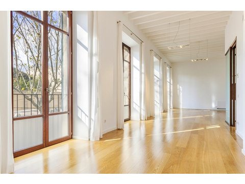 Etagenwohnung kaufen in Palma, 210 m² Wohnfläche, 5 Zimmer